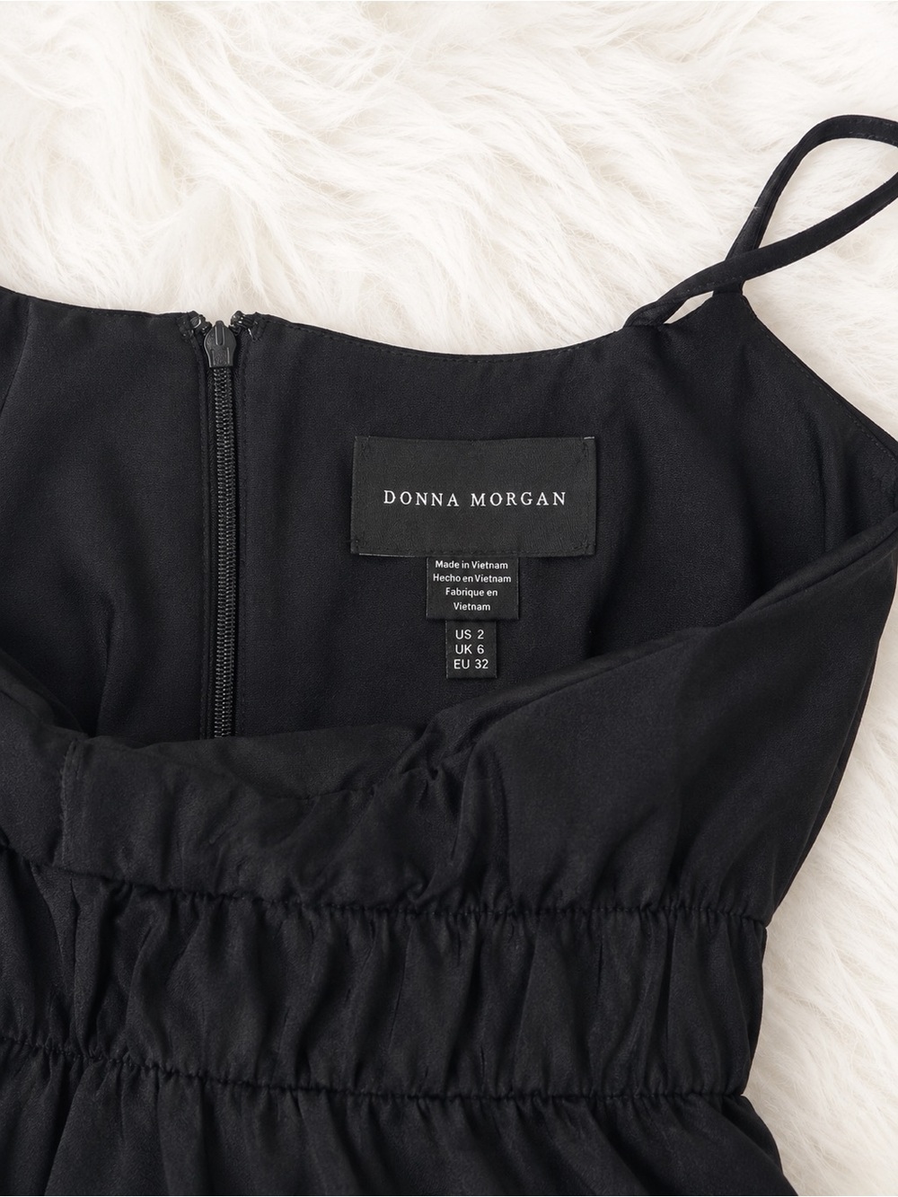 NWT Donna Morgan Black Midi Dress Size 2 Quiet Luxury Minimalist Cocktail Dress - Picture 2 of 3